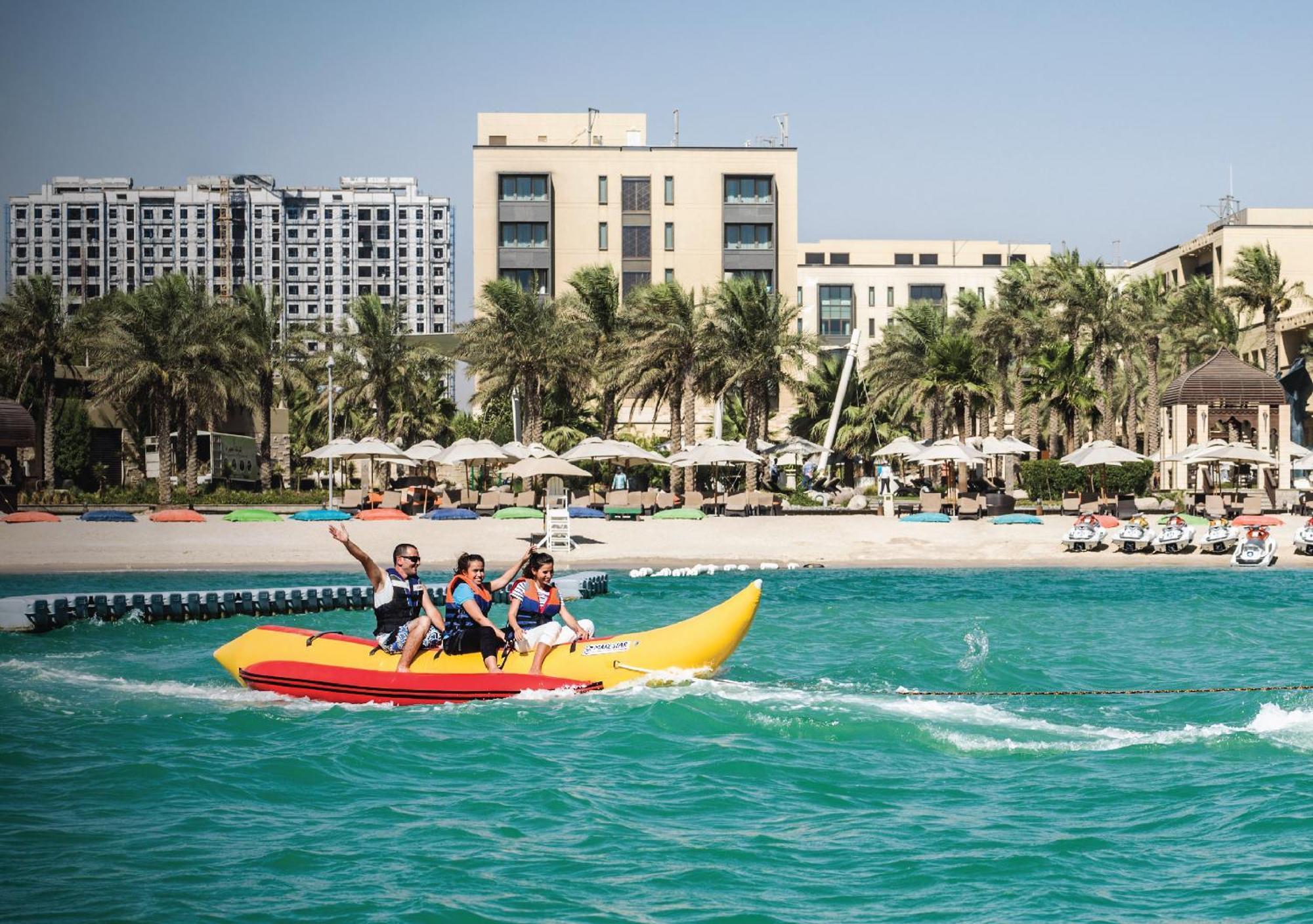 Jumeirah Messilah Beach Kuwait Kuwait City Eksteriør billede Beach at Jumeirah Beach Hotel